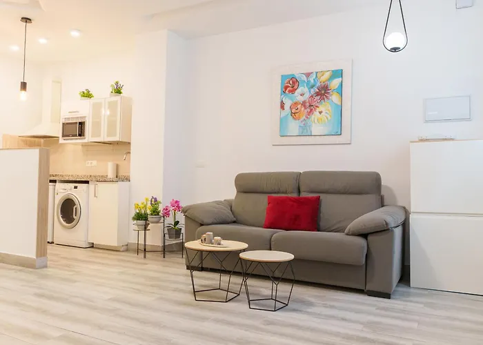 Διαμέρισμα Railway - *